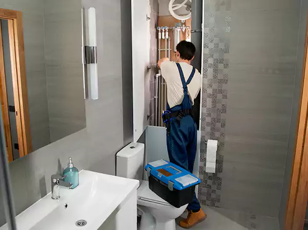 Bathroom Plumbing in Garden City