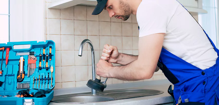 Emergency Plumber in Garden City